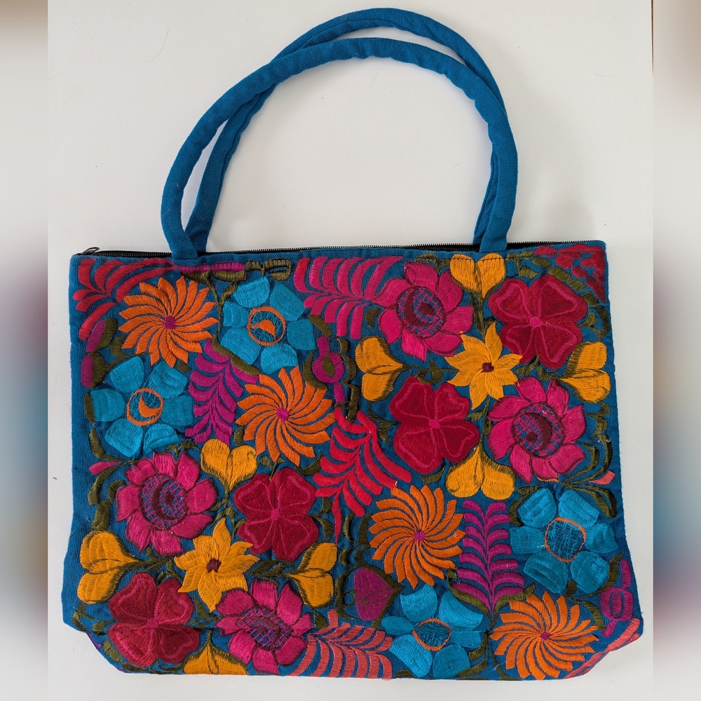 Floral Embroidered Tote Bag - Multicolor